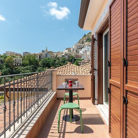Taormina Panoramic Apartment With Parking Exterior foto