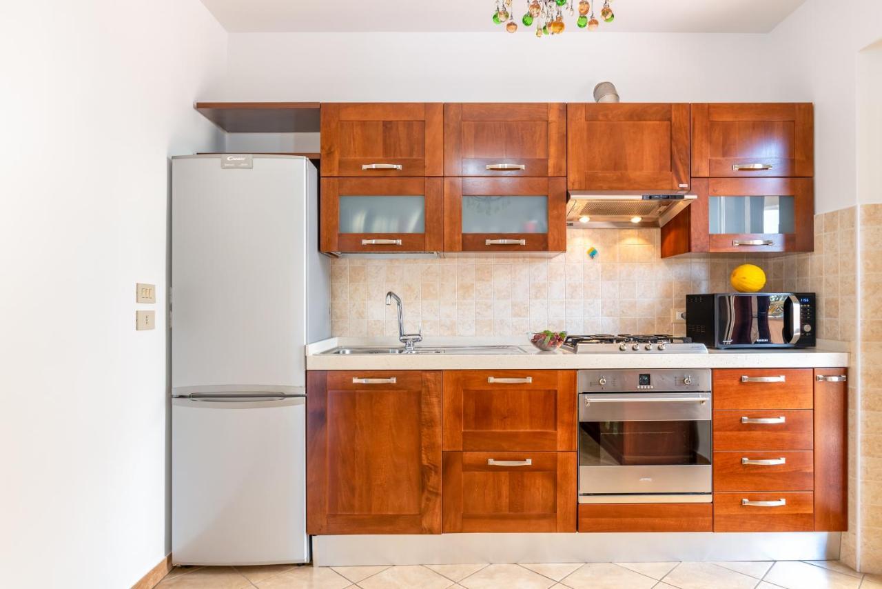 Taormina Panoramic Apartment With Parking Exterior foto